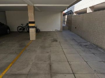 garagem ampla para 02 carros