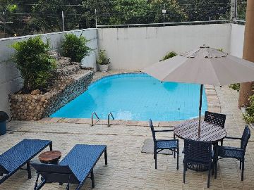 piscina do condom�nio