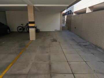 garagem ampla para 02 carros